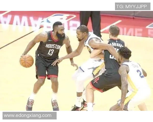 2017年NBA总决赛火箭与骑士的巅峰对决回顾与精彩瞬间分析 2017年NBA总决赛火箭与骑士的巅峰对决回顾与精彩瞬间分析