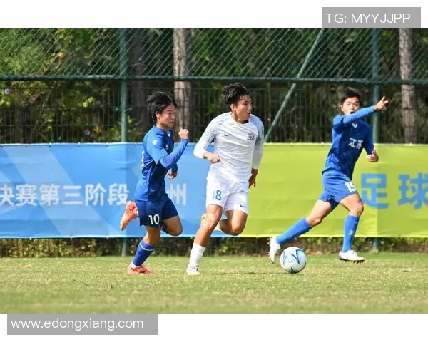 京多安引领新潮流足球战术革新与个人魅力的完美结合